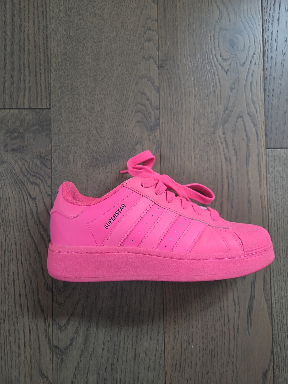 Adidas Superstar Neon Pink Sneaker